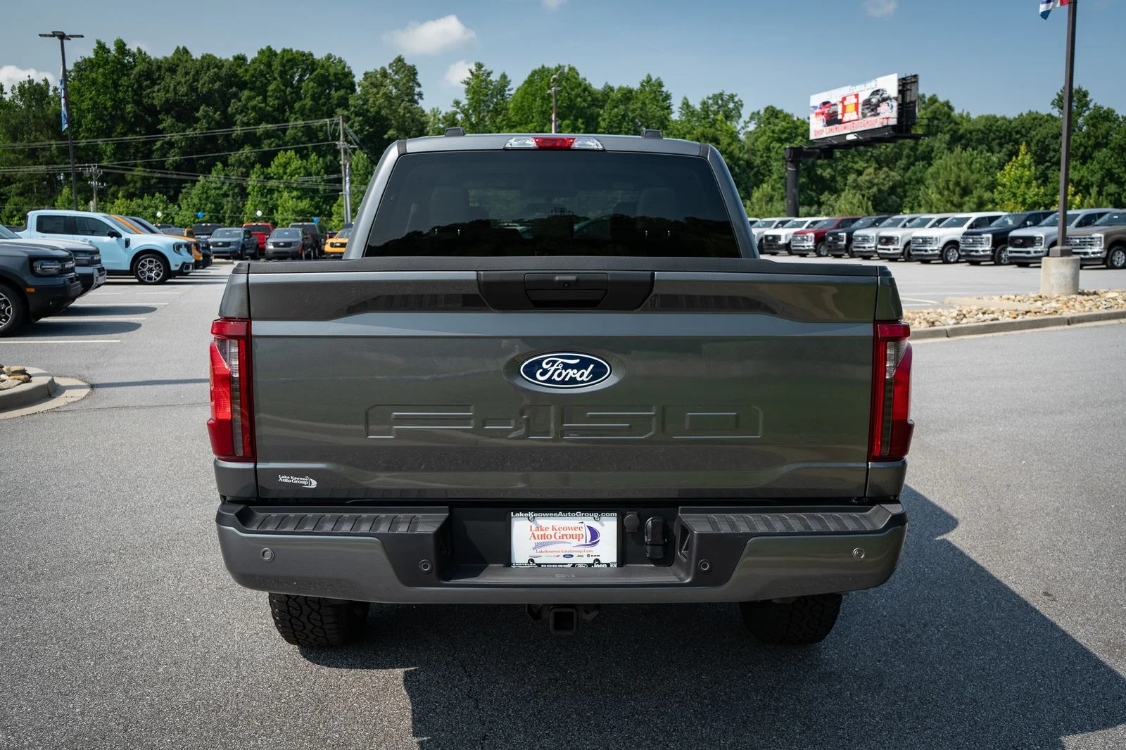 New 2026 Carbonized Gray Metallic Ford XLT image 8