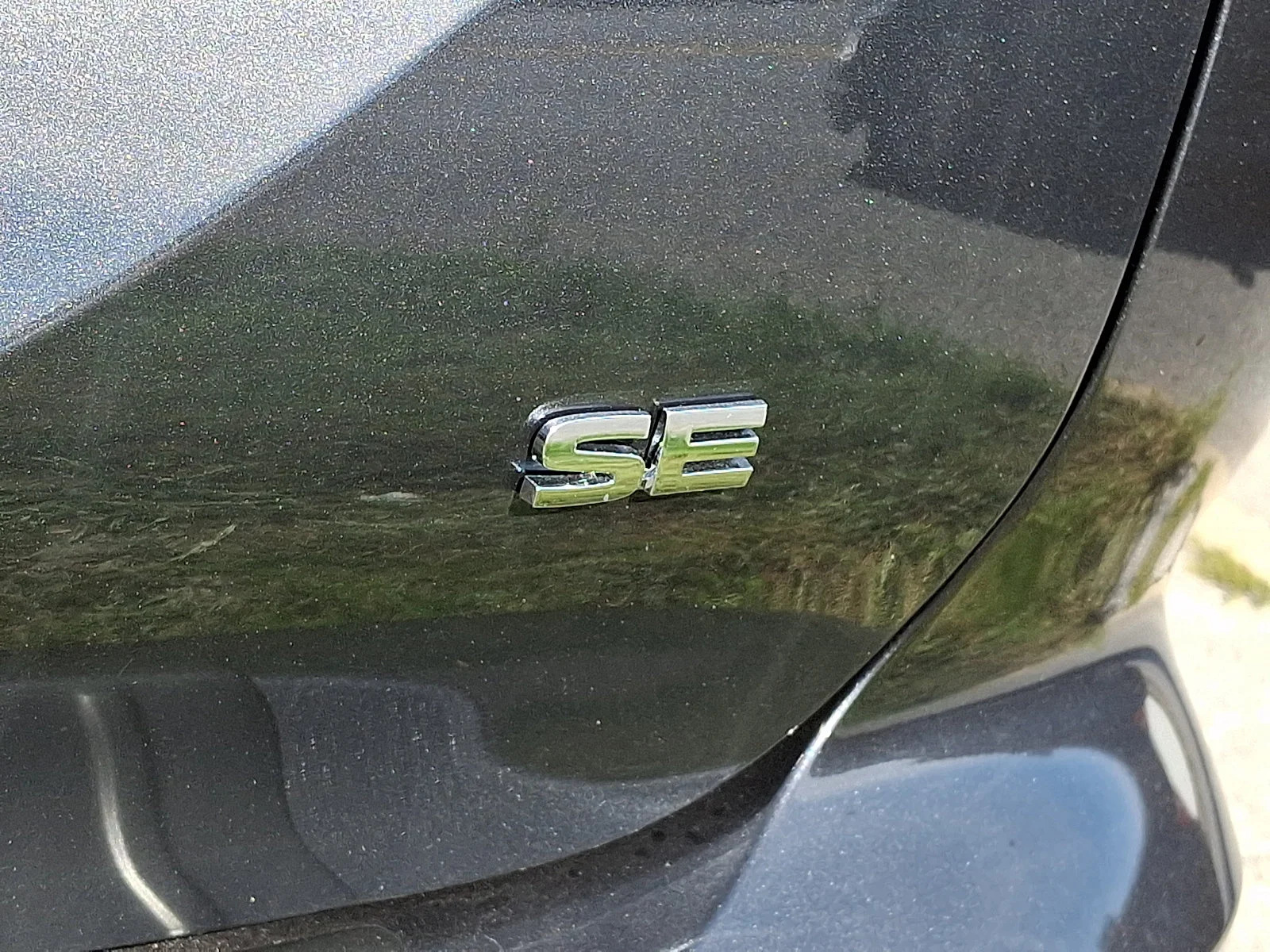 New 2026 Gray Mitsubishi SE image 26