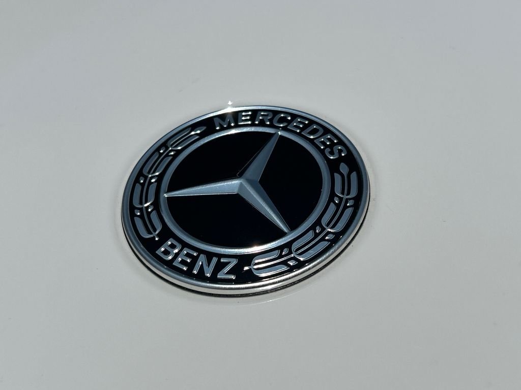 New 2026 Polar White Mercedes-Benz GLA 250 image 29