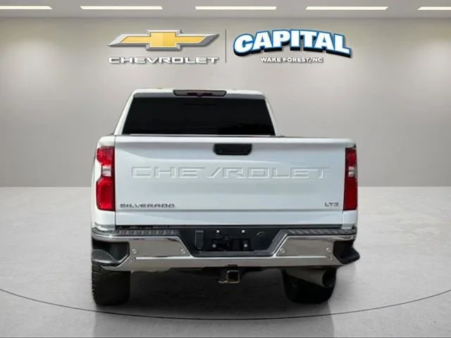Used 2022 Summit White Chevrolet LTZ image 4