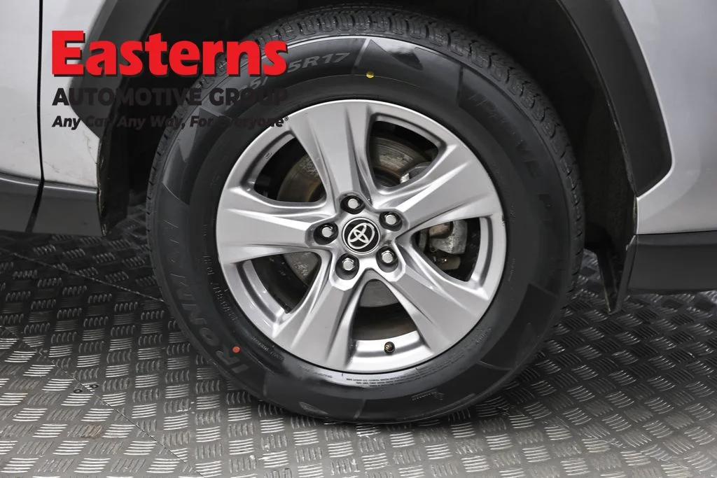 Used 2024 Silver Toyota XLE image 30