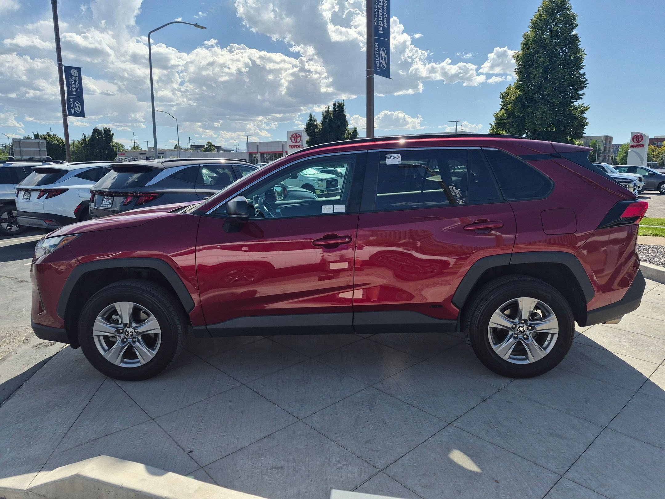 Used 2024 Pearl Toyota Hybrid LE image 7