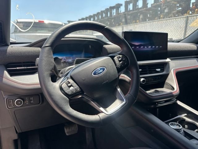 Used 2025 Blue Ford ST-Line image 11
