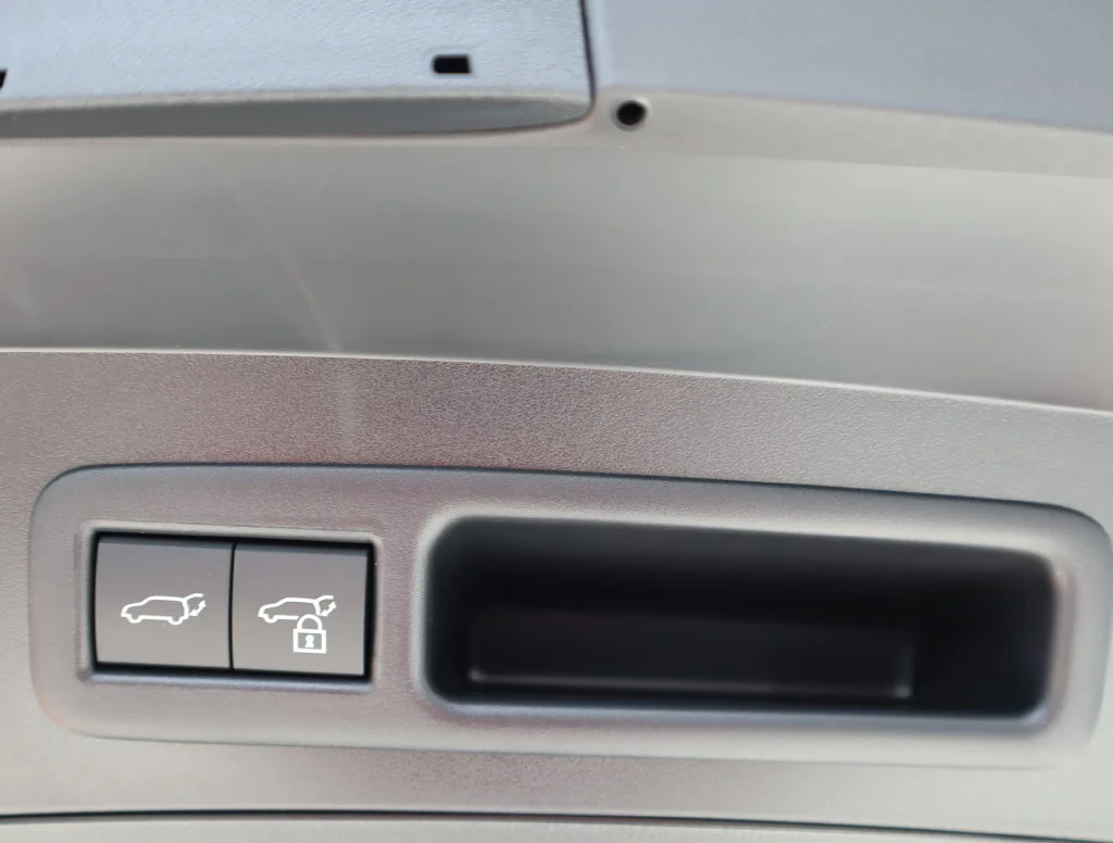 New 2026  Lexus 300h image 21
