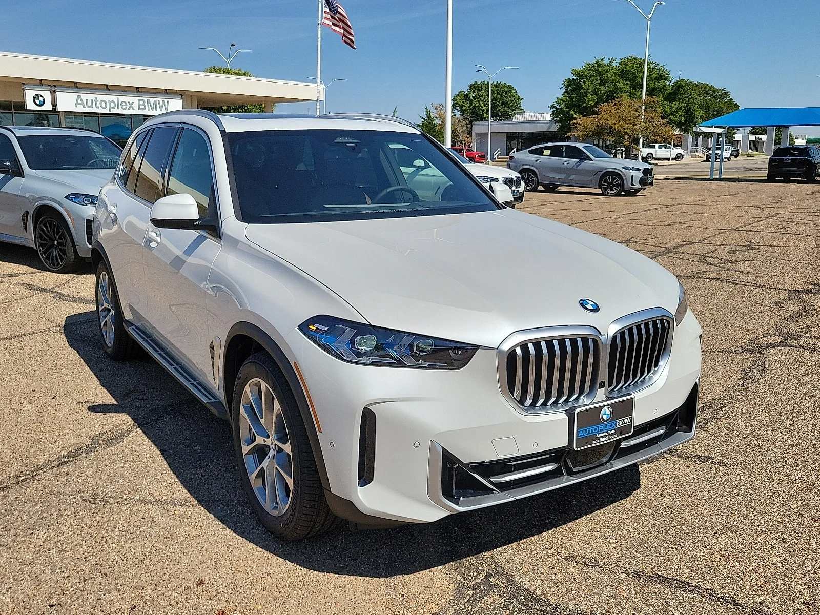 New 2026 Skyscraper Grey BMW xDrive40i All-Wheel Drive Sports Activity Vehicle image 6