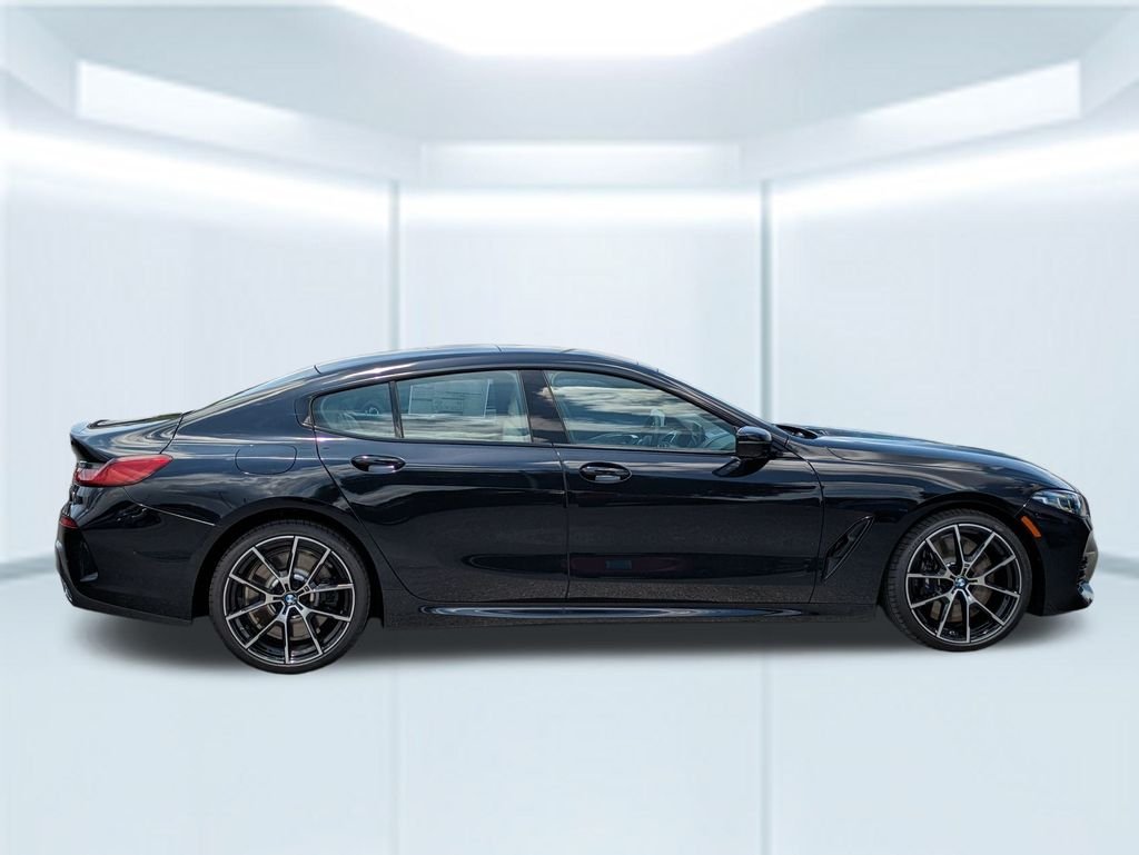 2026 BMW 8 Series 840i - Photo 6