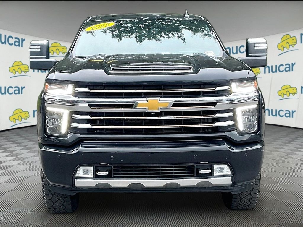 Used 2022 Black Chevrolet High Country image 2