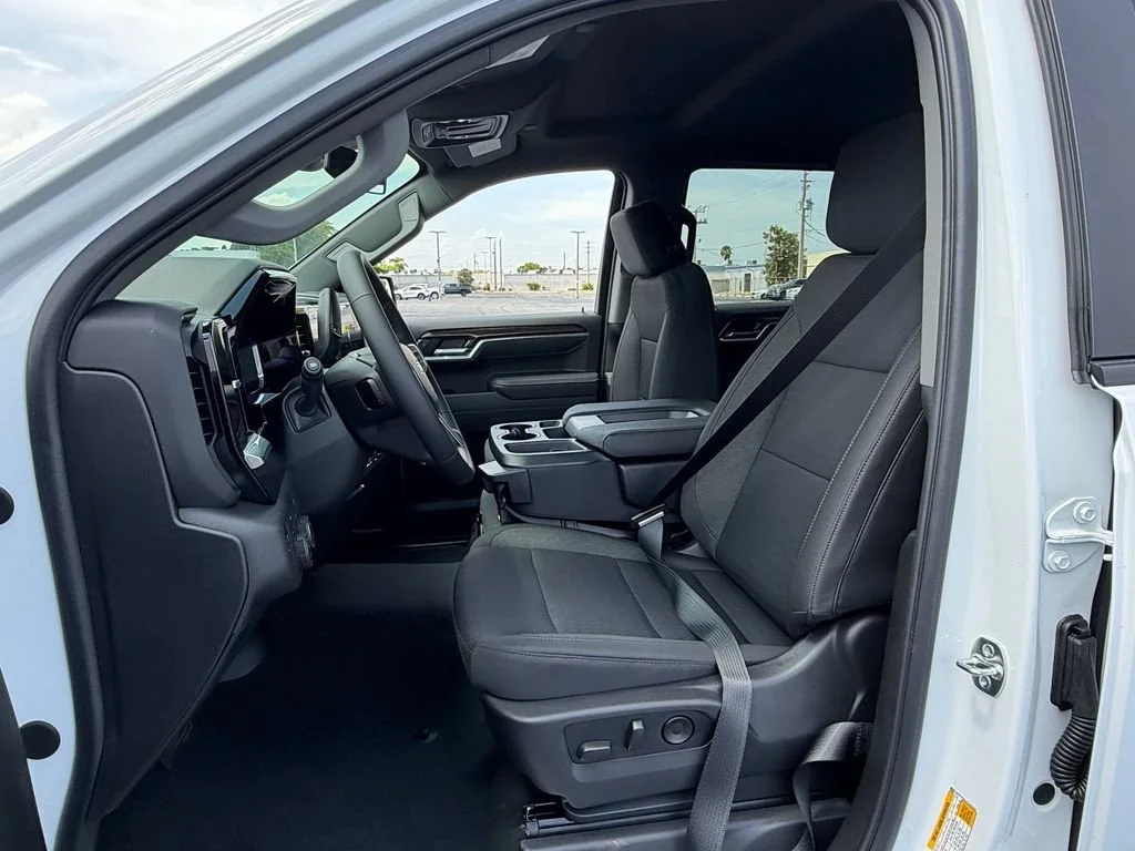 2026 Chevrolet Silverado 1500 LT - Photo 7