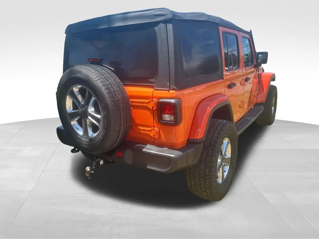 Used 2018 Orange Jeep Unlimited Sahara image 21
