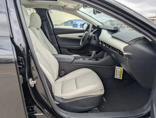 2025 Mazda Mazda3 Turbo Premium Plus - Photo 10