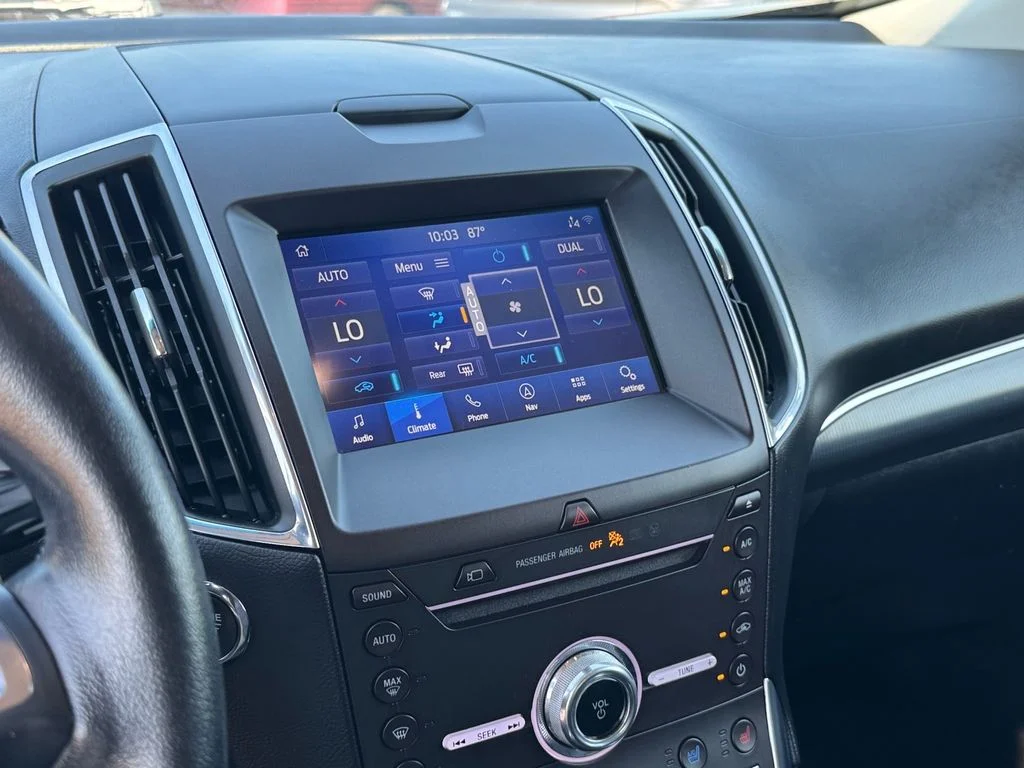Used 2019 Black Ford Titanium image 28