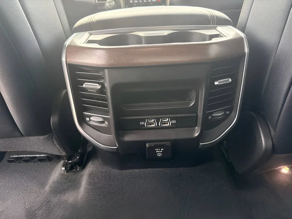 Used 2021  Ram Laramie image 13