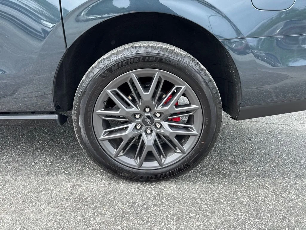 Used 2025 Blue Ford Platinum image 26