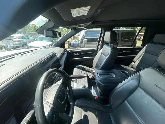 Used 2023 White GMC Denali image 5