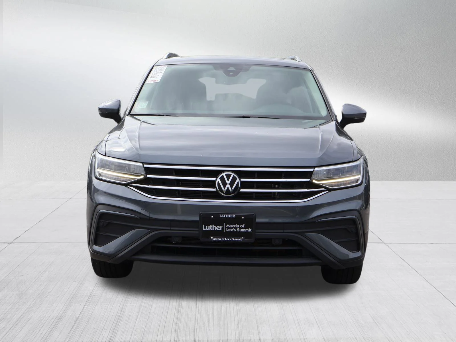 Used 2023 Volkswagen Tiguan SE with VIN 3VVMB7AX0PM018782 for sale in Kansas City