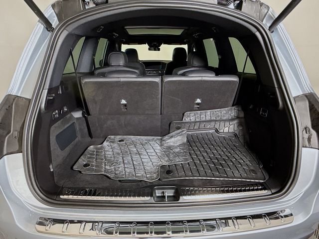 Used 2025 Cirrus Silver Metallic Mercedes-Benz GLS 580 image 28