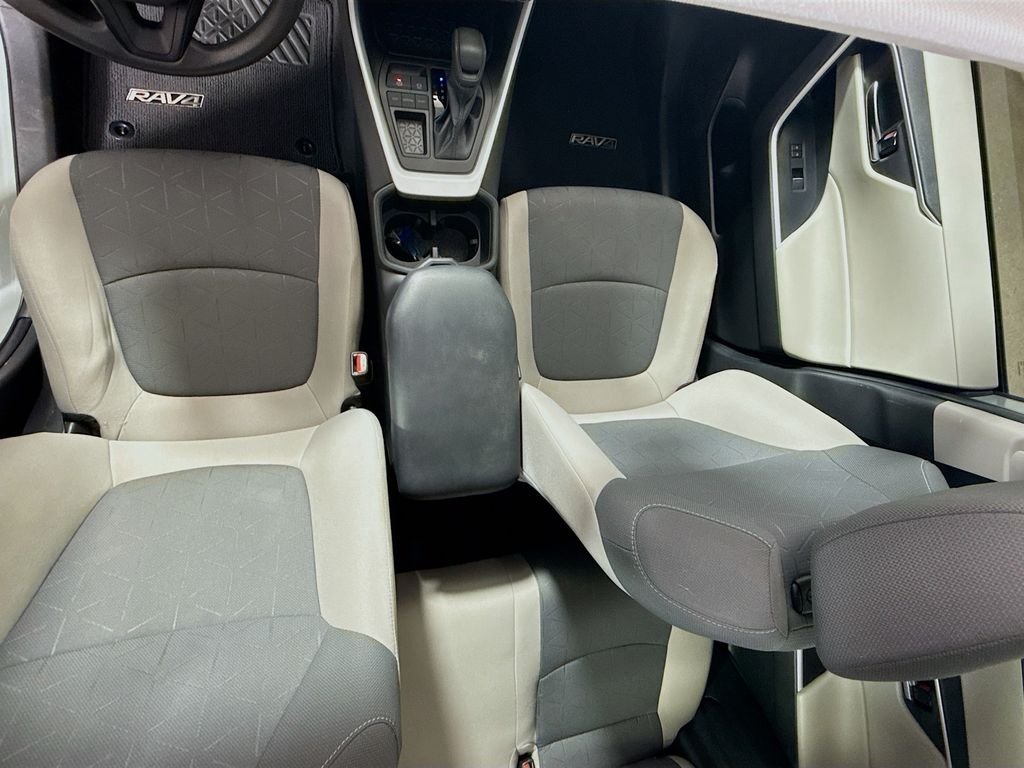 Used 2022 Lunar Rock Toyota XLE image 22