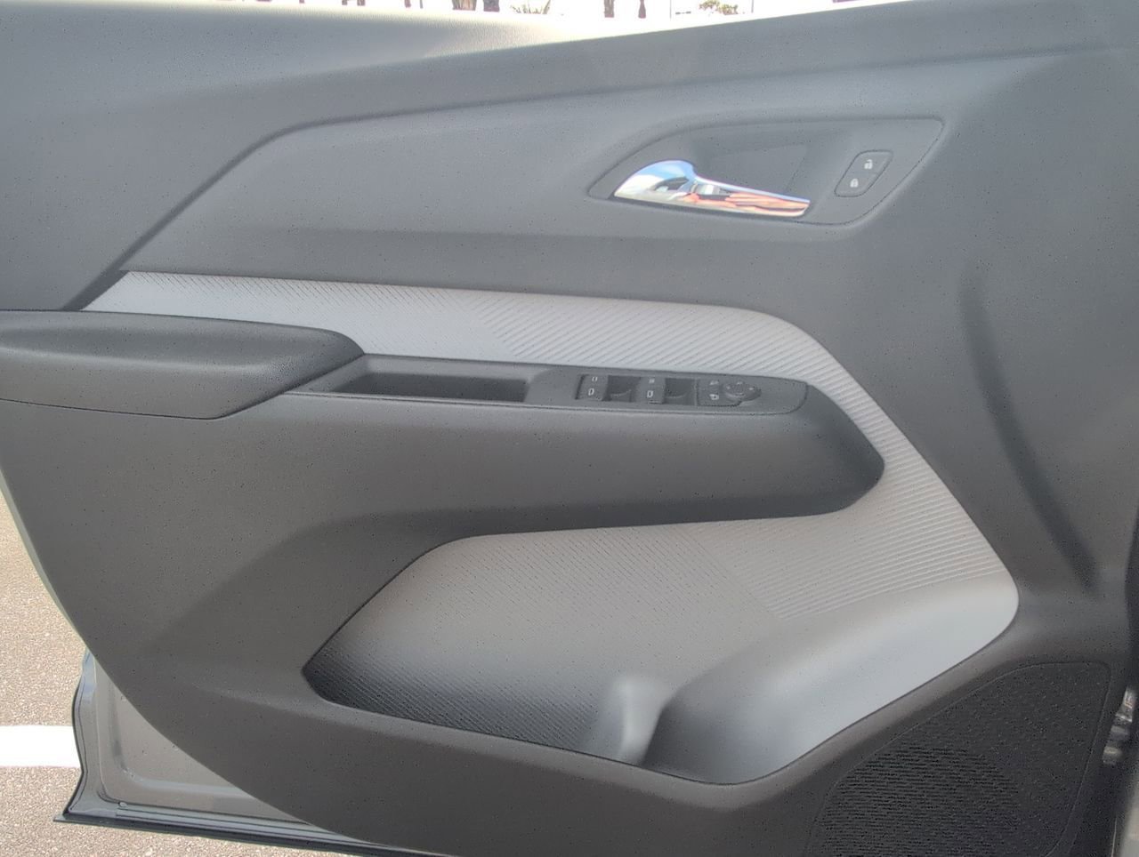 2027 Chevrolet Bolt LT - Photo 20