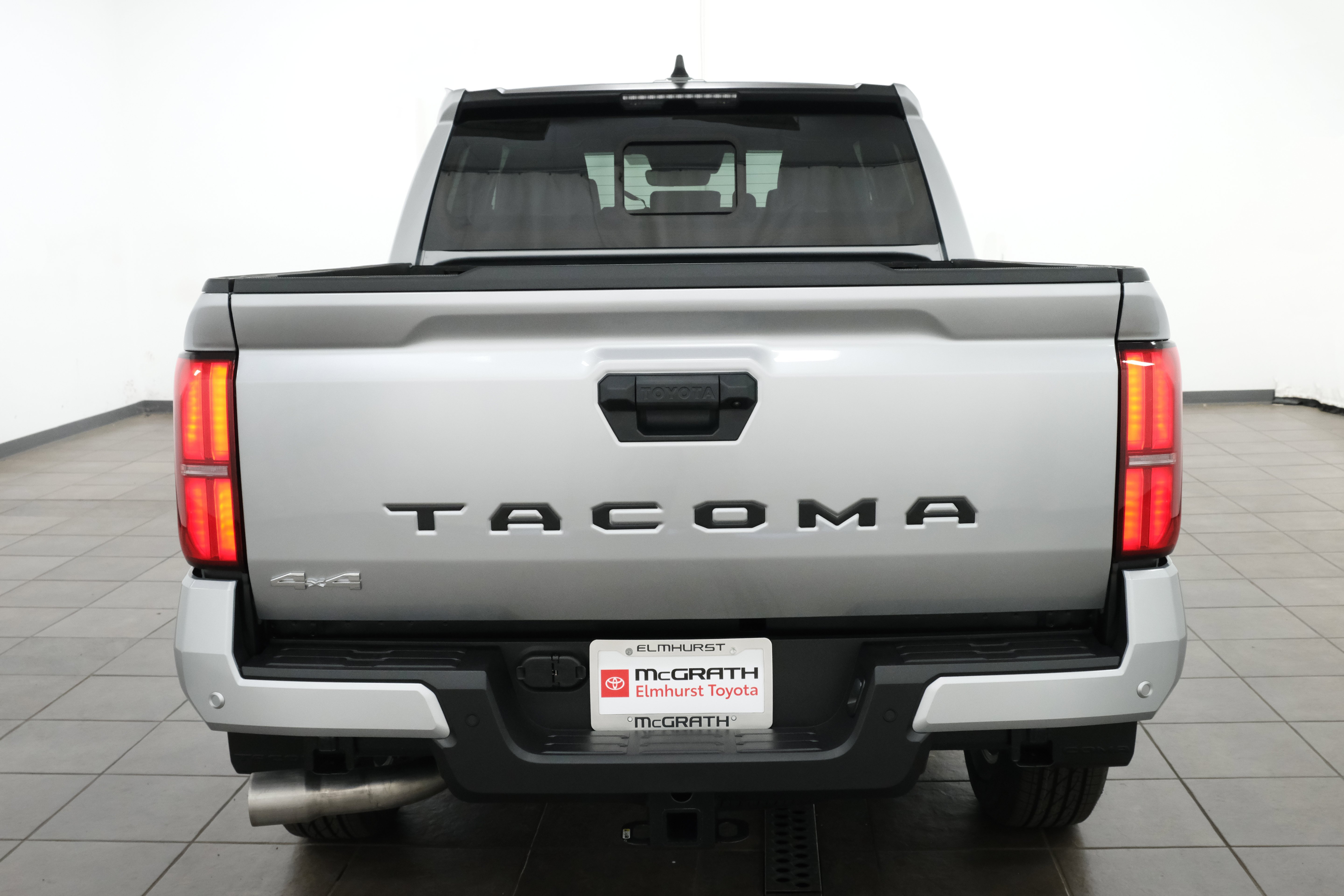 New 2026 Celestial Silver Metallic Toyota  SR5 image 6