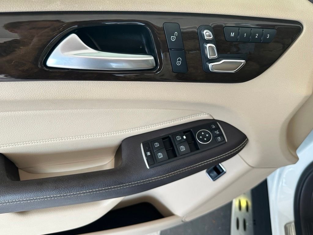 Used 2018 White Mercedes-Benz GLE 350 image 10