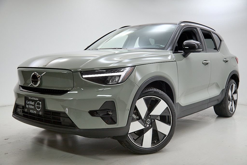 Certified 2023 Volvo XC40 Ultimate with VIN YV4ED3UM9P2025421 for sale in Oak Park, IL