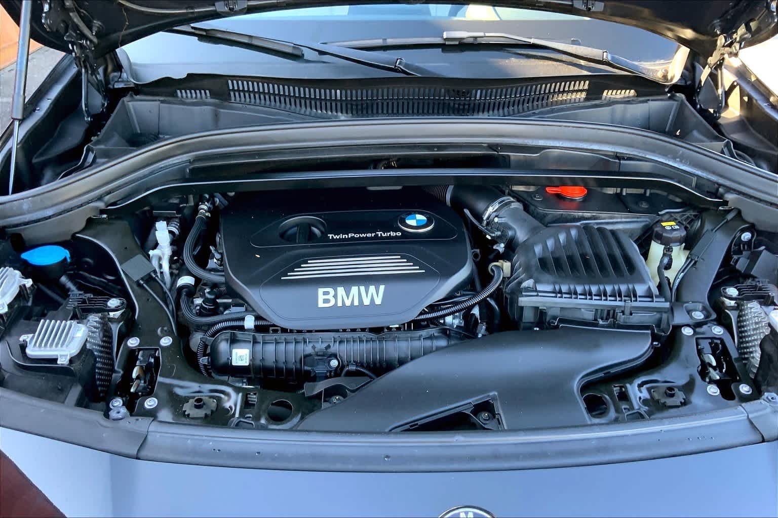 Used 2019 Black Sapphire Metallic BMW xDrive28i image 28