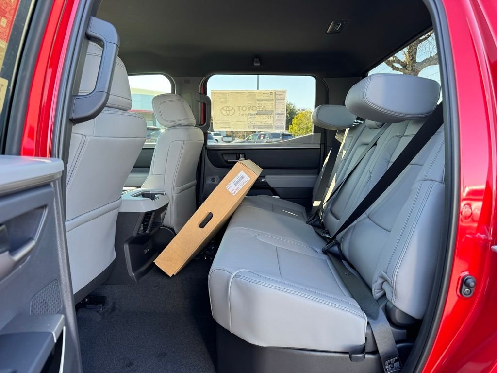 2026 Toyota Tundra Limited - Photo 10