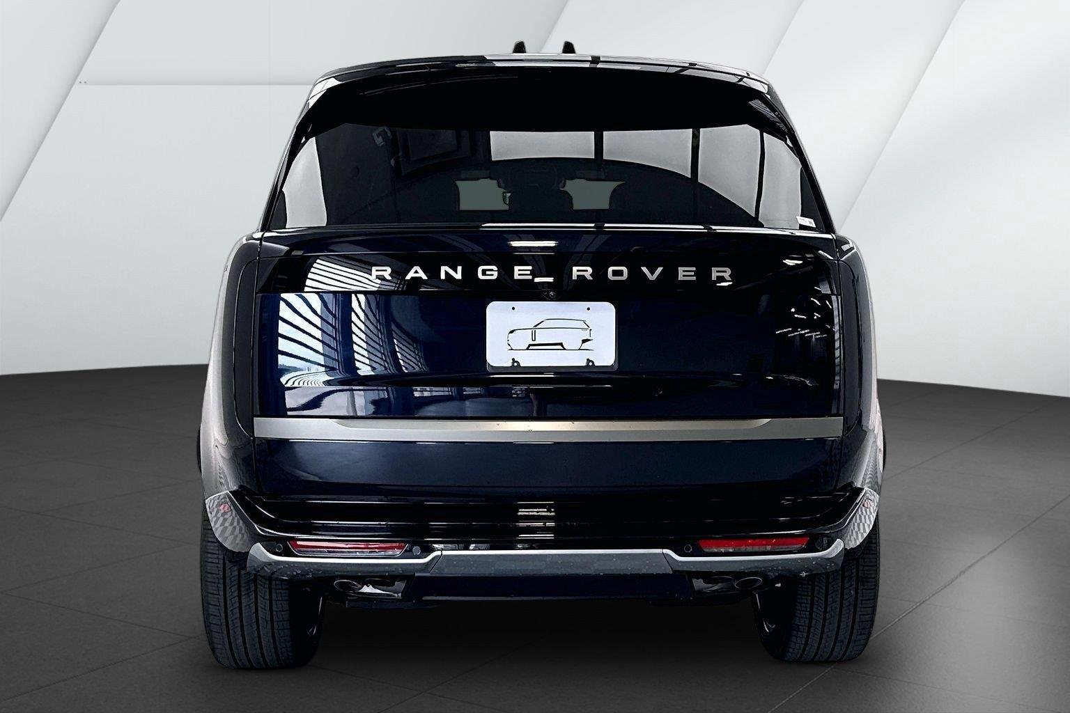 New 2026  Land Rover SE image 7