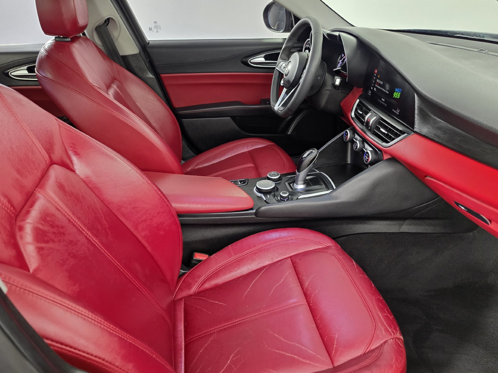 2017 Alfa Romeo Giulia Base - Photo 33