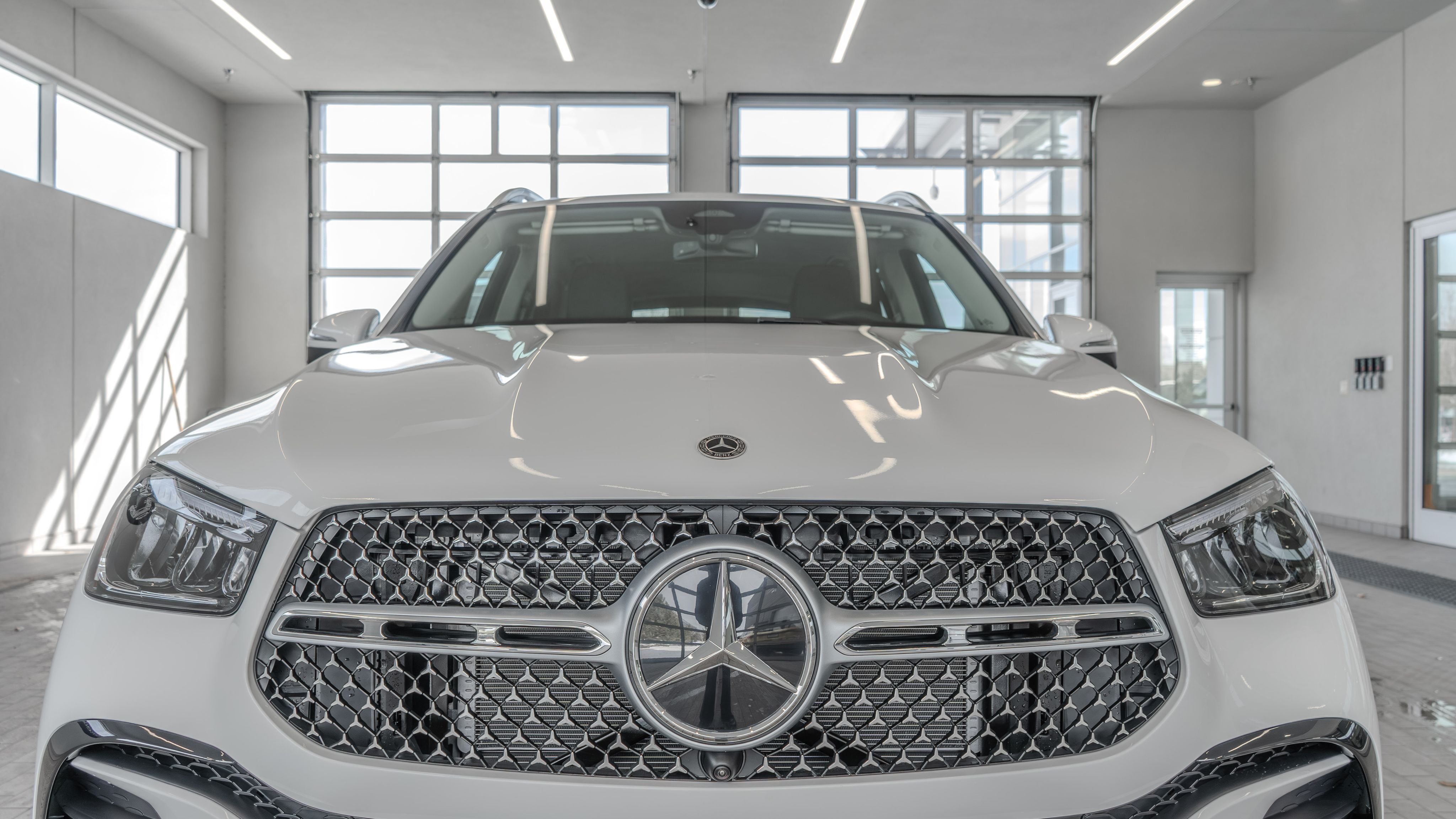New 2026 Polar White Mercedes-Benz GLE 350 image 23