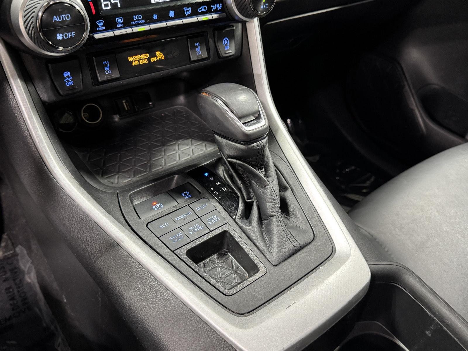 2022 Toyota RAV4 XLE Premium - Photo 33