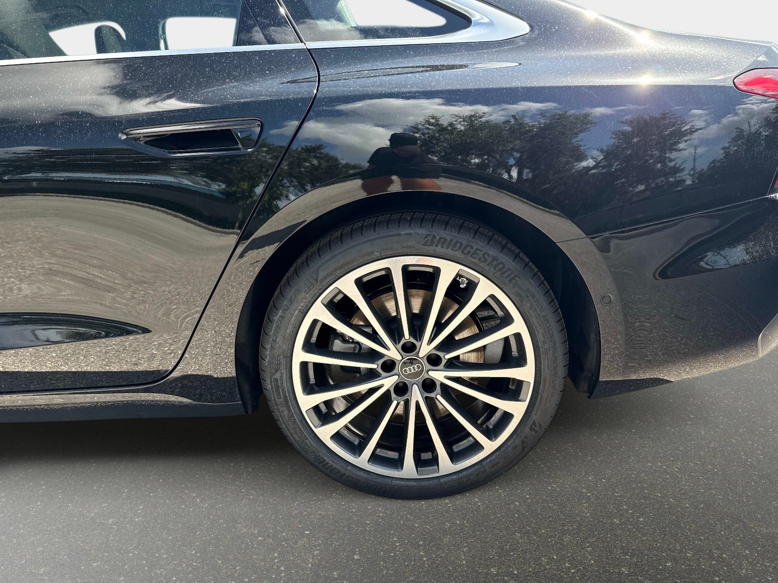 New 2026 Mythos Black Metallic Audi Premium image 9