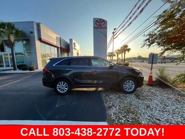 Used 2019 Kia Sorento LX with VIN 5XYPG4A38KG552627 for sale in Lugoff, SC