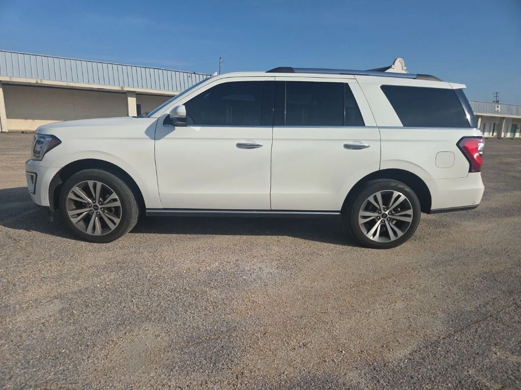 Used 2021 White Metallic Ford Limited image 5