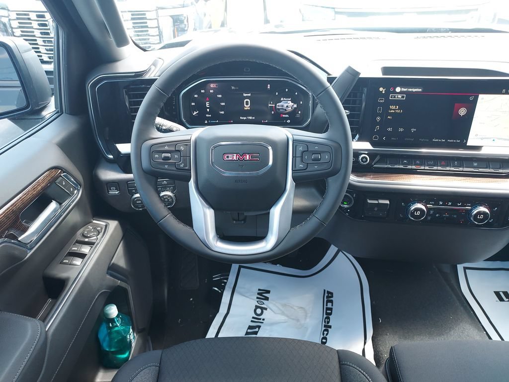 New 2026 Onyx Black GMC Elevation image 13