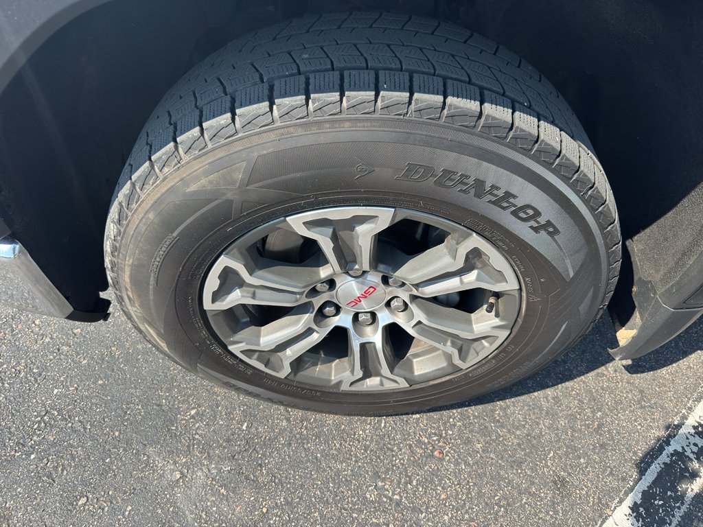 Used 2021 Quicksilver Metallic GMC SLT image 20