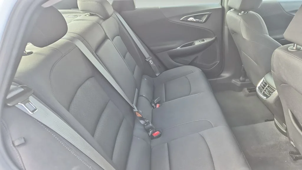 Used 2024 White Chevrolet LT image 9
