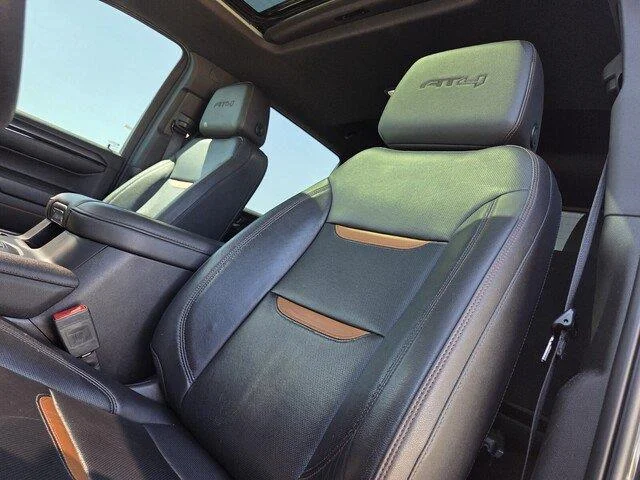 Used 2022 Titanium Rush Metallic GMC AT4 image 13