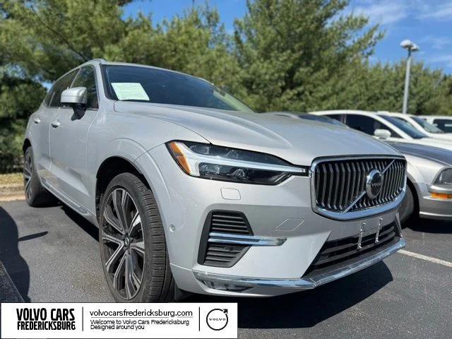 2023 Volvo XC60 B5 Ultimate Bright Theme AWD's photo