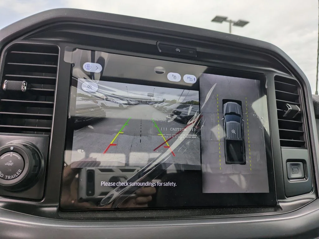 New 2026 Oxford White Ford XLT image 21