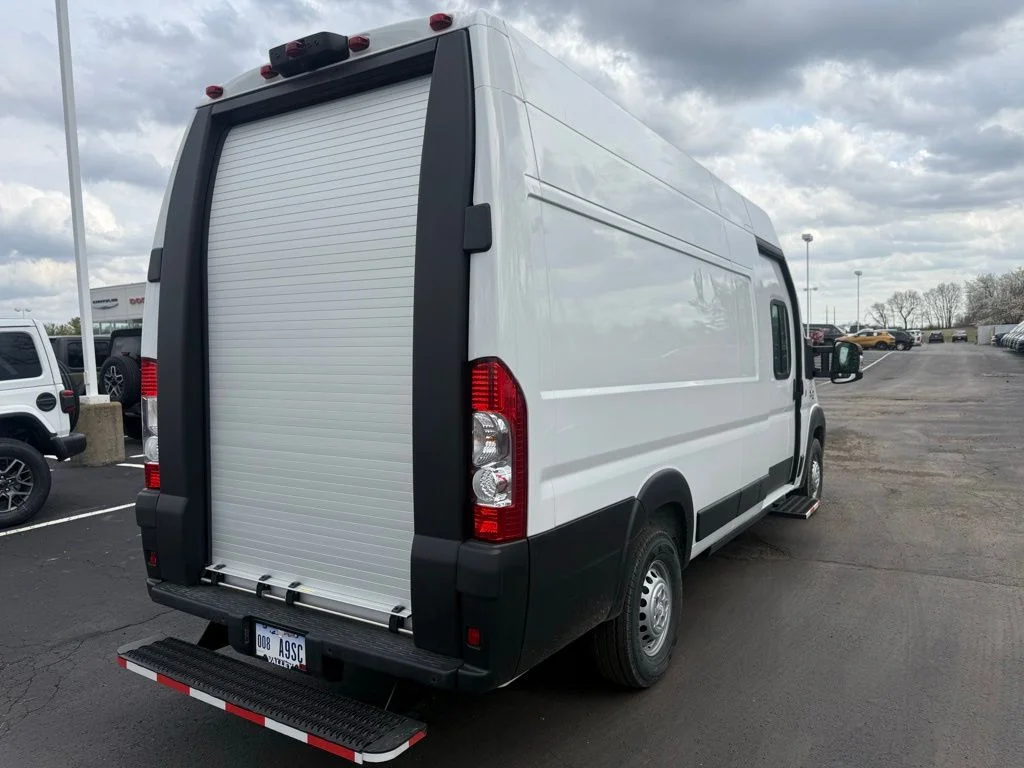 Used 2024 White Ram Super High Roof image 4