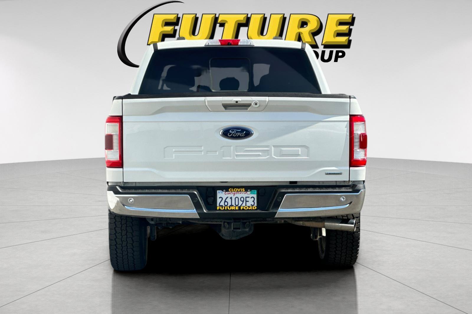 Used 2021 White Ford Lariat image 4