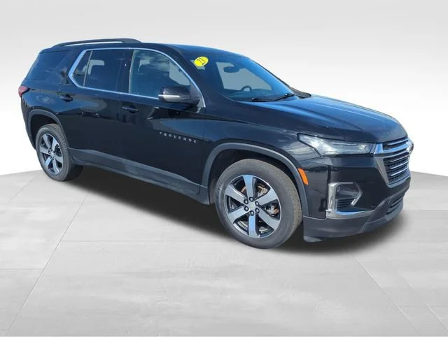 Used 2023 Mosaic Black Metallic Chevrolet LT Leather image 9