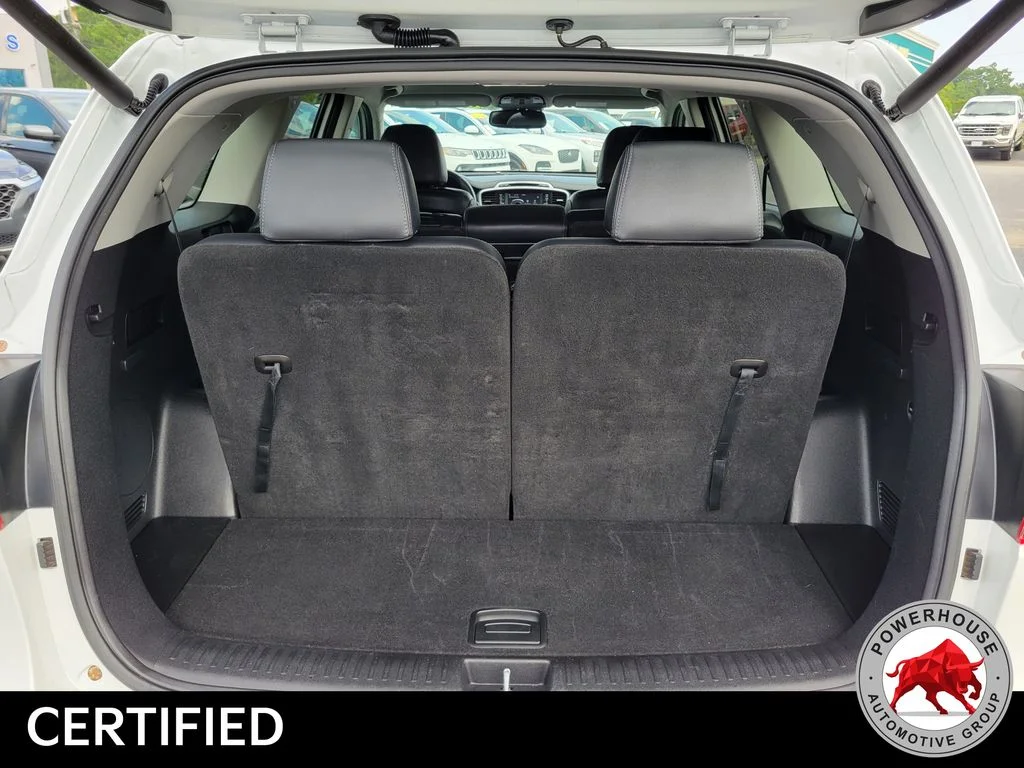 Used 2019 White Kia EX image 14
