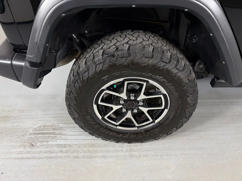 Used 2024 Black Jeep Rubicon image 11