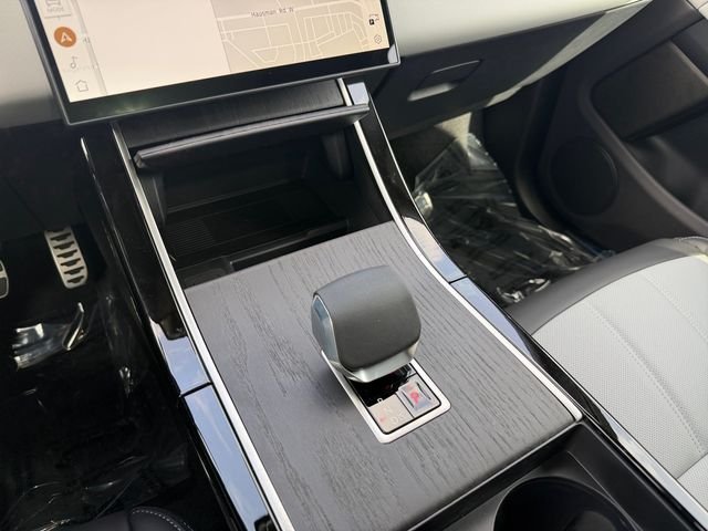 New 2026 Tribeca Blue Land Rover Hoxton Edition image 24