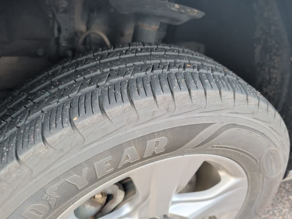 Used 2022 Magnetic Gray Metallic Toyota Hybrid XLE image 14