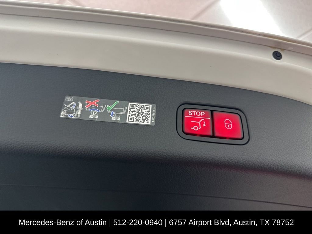 Certified Used 2026 White Mercedes-Benz GLC 300 image 26
