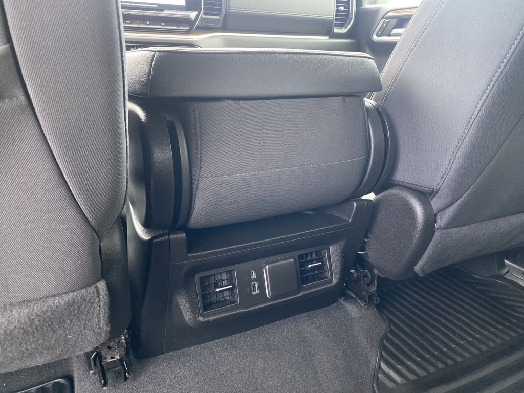 2022 Chevrolet Silverado 1500 LT - Photo 29