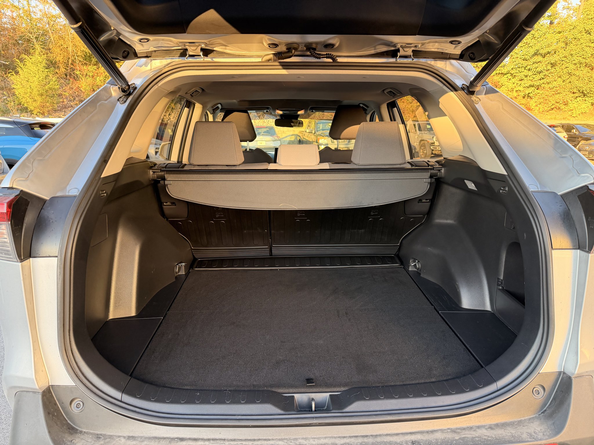 Used 2019 Silver Sky Metallic Toyota XLE image 8